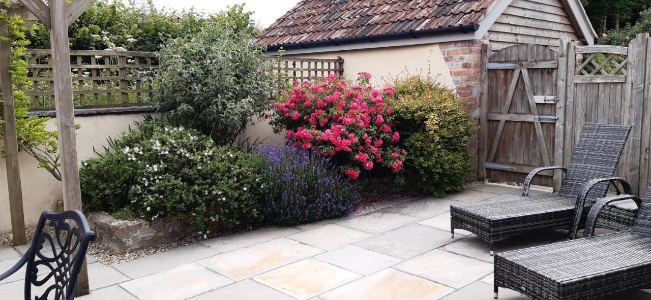 Pear Tree Cottages Wedmore Bagian luar foto