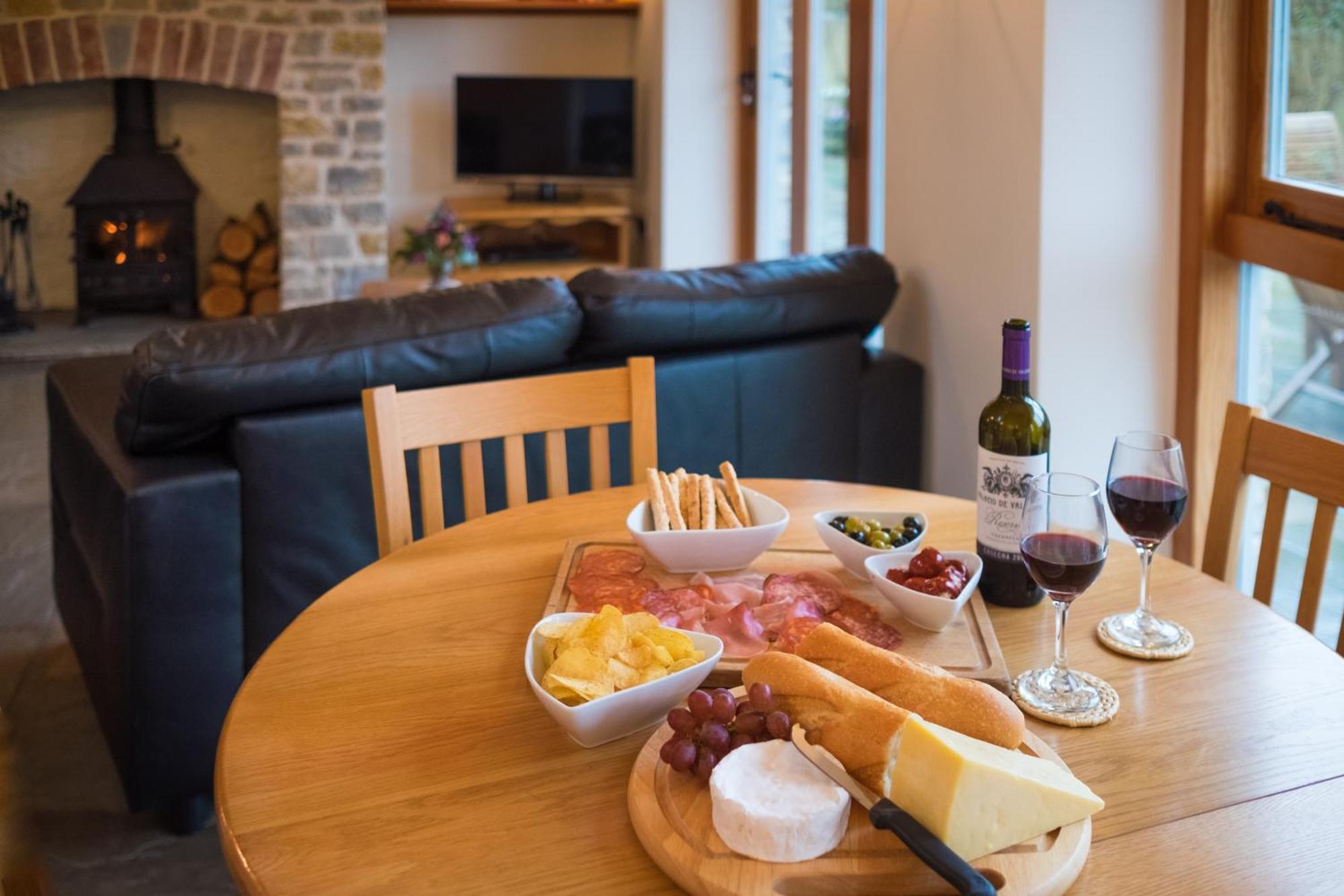 Pear Tree Cottages Wedmore Bagian luar foto